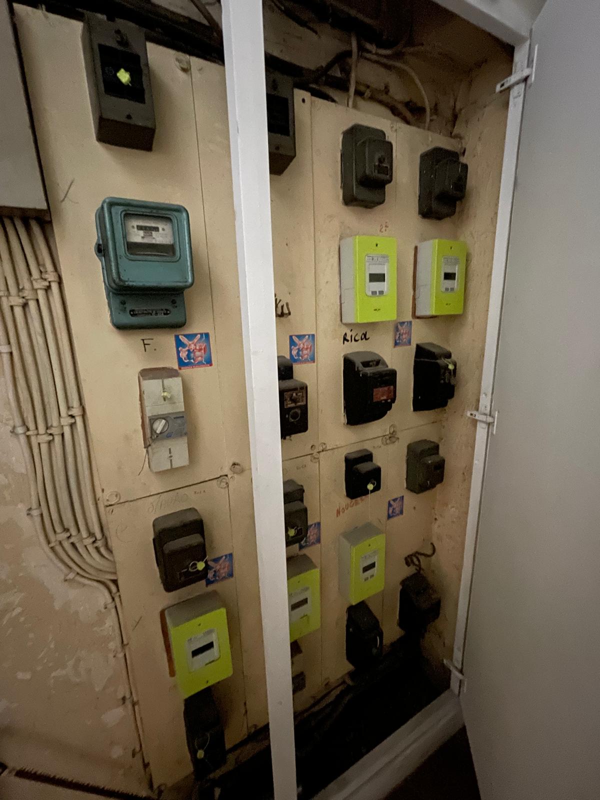 IMMEUBLE - VENCE - CITE HISTORIQUE - 11