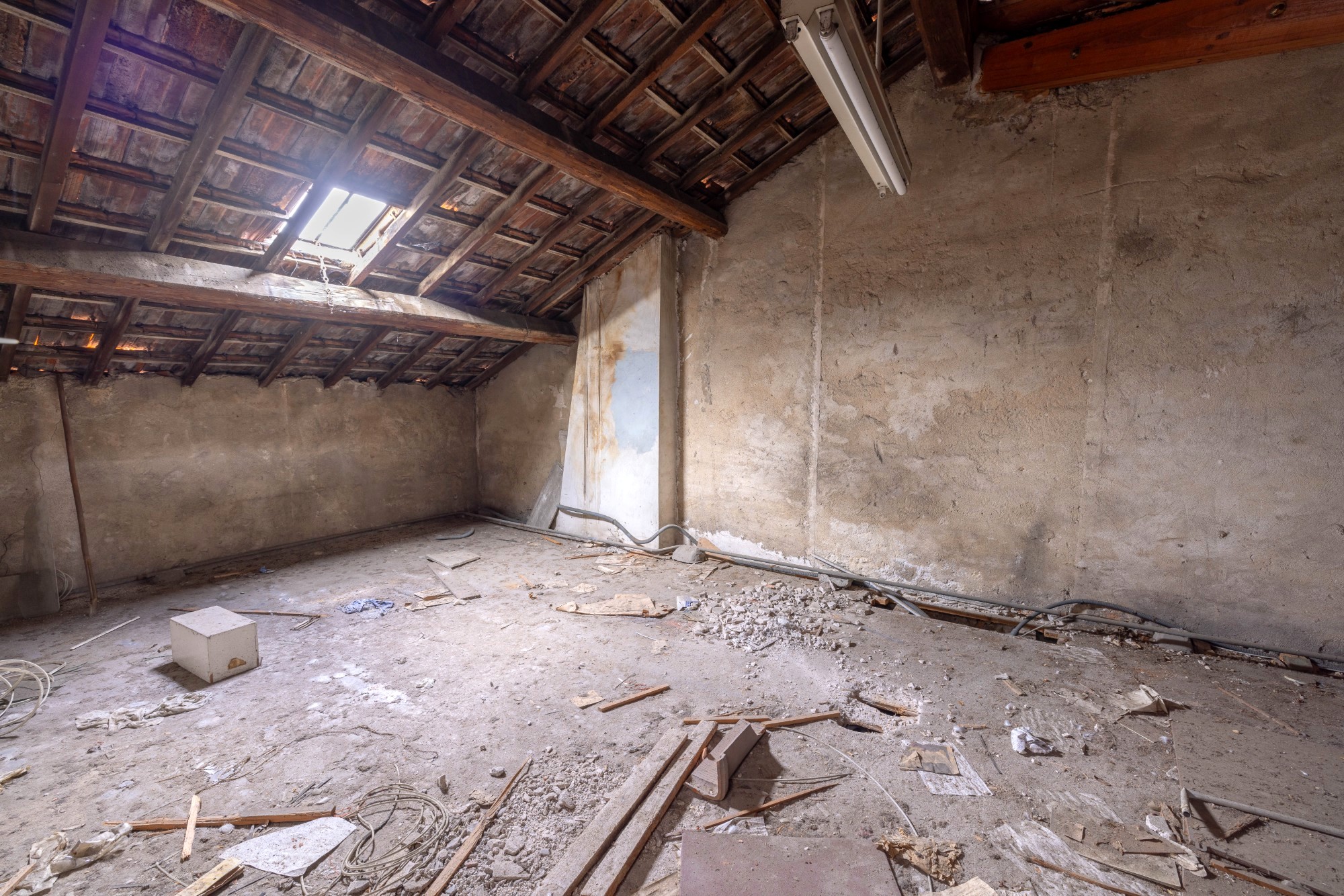 IMMEUBLE BOURGEOIS HAUSSMANNIEN - CANNES SUQUET - 8