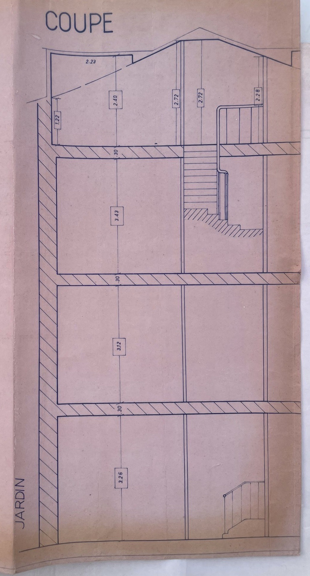 APPARTEMENT - PLATEAU AVEC JARDIN – CENTRE-VILLE - CANNES - 11