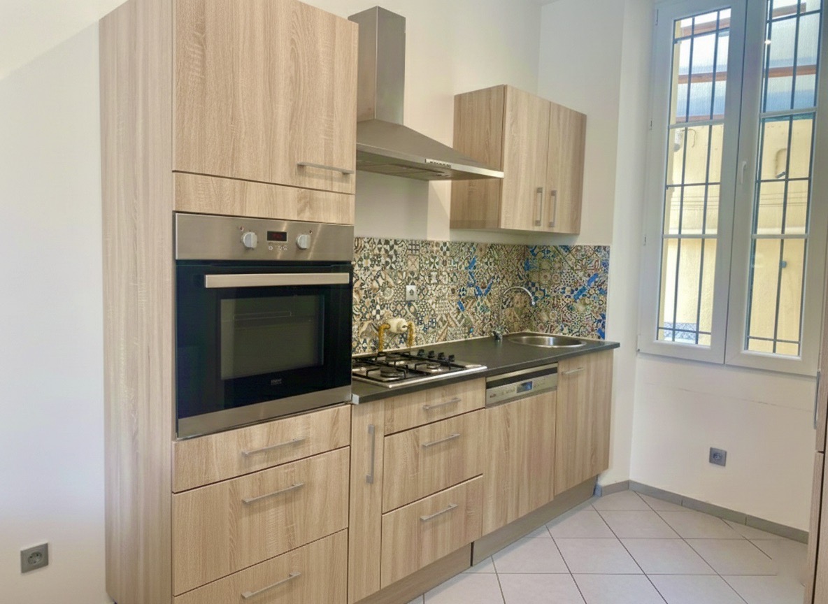 IMMEUBLE DE RAPPORT / VILLA - MARCHE FORVILLE - CANNES - 4